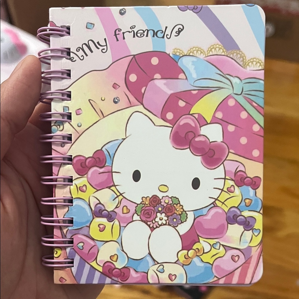 5/$25 🎀Hello Kitty Mini Spiral Notebook